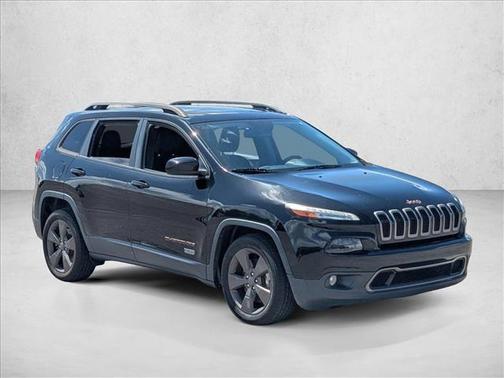 Diamond Black Crystal Pearlcoat 2017 Jeep Cherokee 75th Anniversary Edition FWD