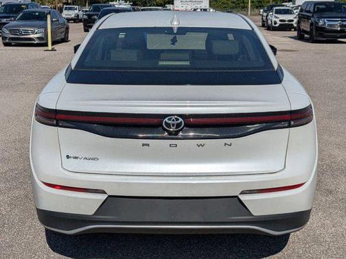 2024 Toyota Crown XLE