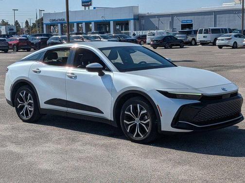 2024 Toyota Crown XLE