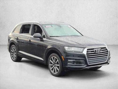 Black 2017 Audi Q7 3.0T Premium