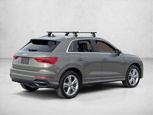 2020 Audi Q3 45 S line Premium