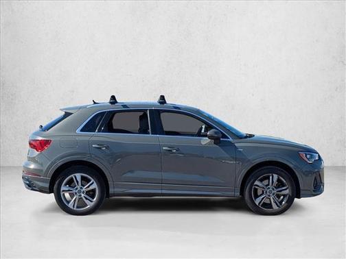 2020 Audi Q3 45 S line Premium
