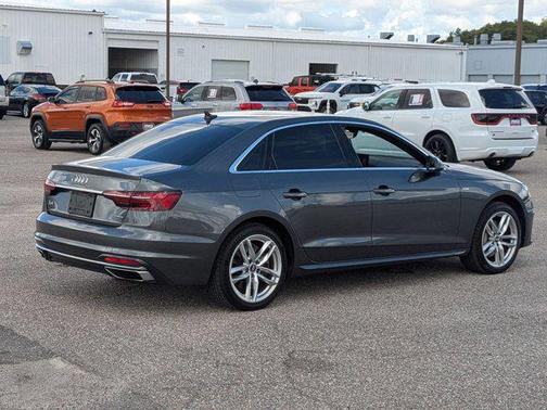 2021 Audi A4 45 S line Premium