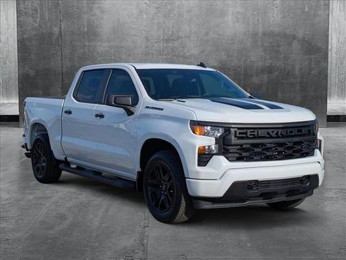 2025 Chevrolet Silverado 1500 Custom