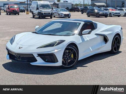 Arctic White 2023 Chevrolet Corvette Stingray w/1LT