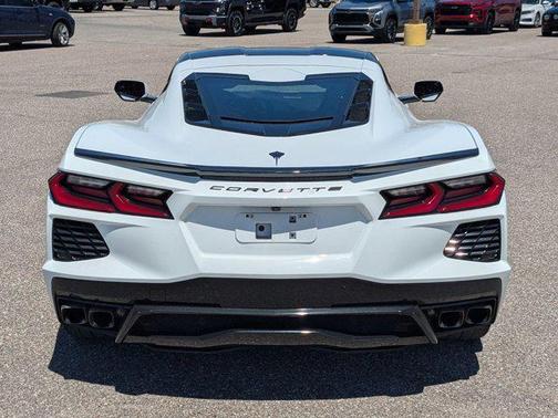 Arctic White 2023 Chevrolet Corvette Stingray w/1LT