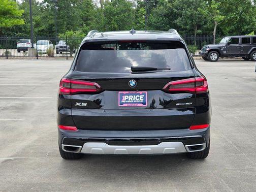 Jet Black 2020 BMW X5 sDrive40i