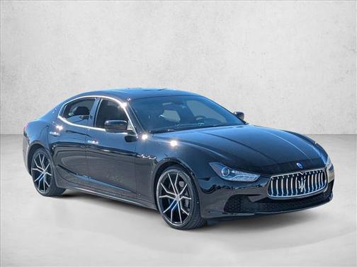2014 Maserati Ghibli Base