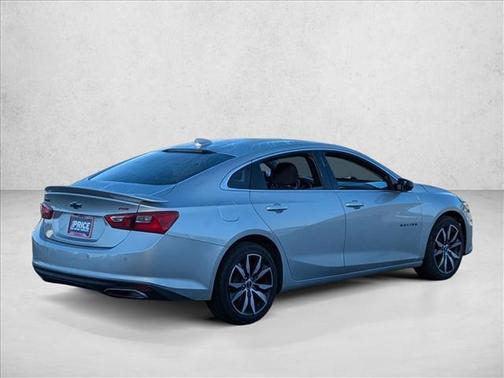 2022 Chevrolet Malibu FWD RS