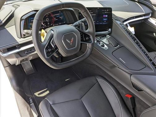 2025 Chevrolet Corvette Stingray w/2LT