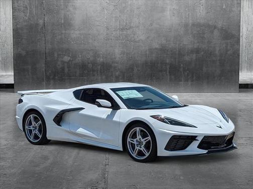 2025 Chevrolet Corvette Stingray w/2LT