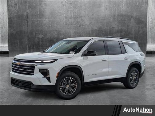 2025 Chevrolet Traverse LT