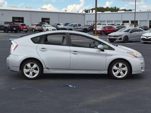 Classic Silver Metallic 2010 Toyota Prius V
