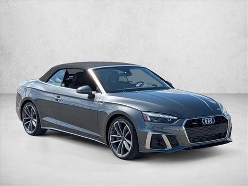 Daytona Gray Pearl Effect/Black Roof 2023 Audi A5 Prestige 45 TFSI S line quattro S tronic