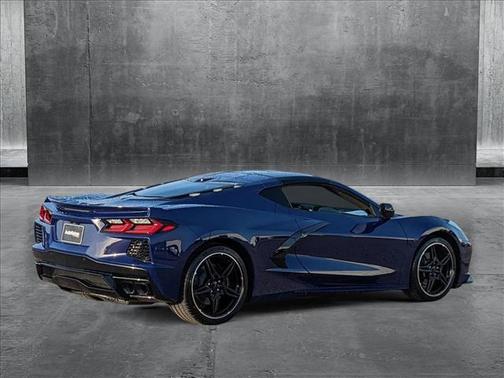 2025 Chevrolet Corvette Stingray w/2LT