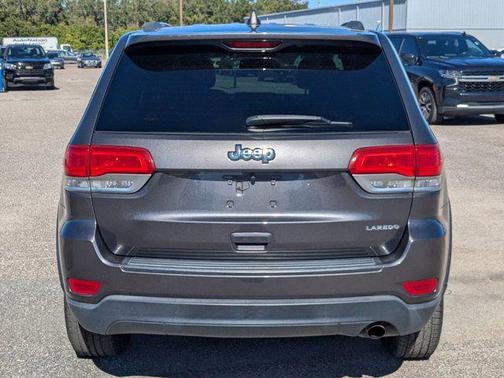 2016 Jeep Grand Cherokee Laredo
