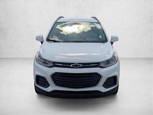 Summit White 2021 Chevrolet Trax LT
