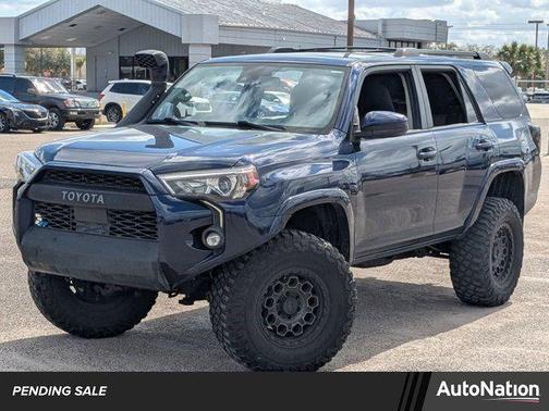 2022 Toyota 4Runner SR5