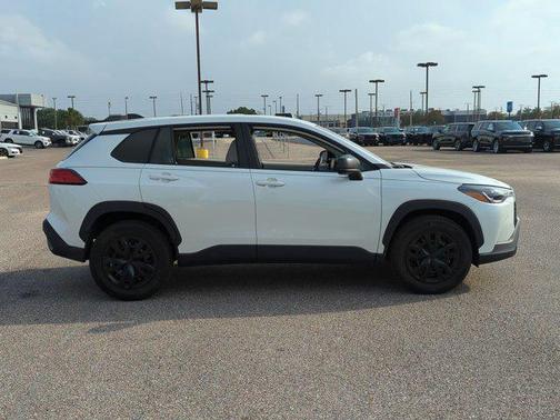 Wind Chill Pearl 2025 Toyota Corolla Cross L