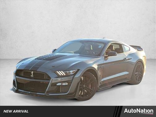2022 Ford Shelby GT500 Base