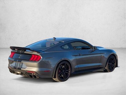 2022 Ford Shelby GT500 Base