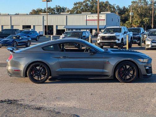 2022 Ford Shelby GT500 Base