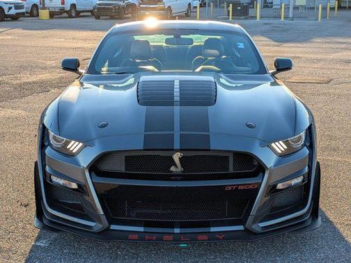 2022 Ford Shelby GT500 Base