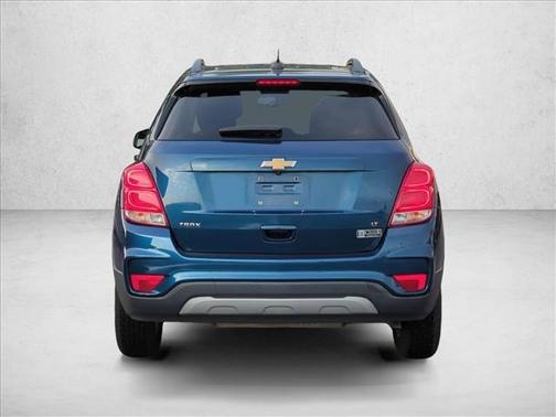 Pacific Blue Metallic 2020 Chevrolet Trax LT