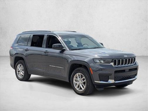 Baltic Gray Metallic Clearcoat 2025 Jeep Grand Cherokee L Laredo