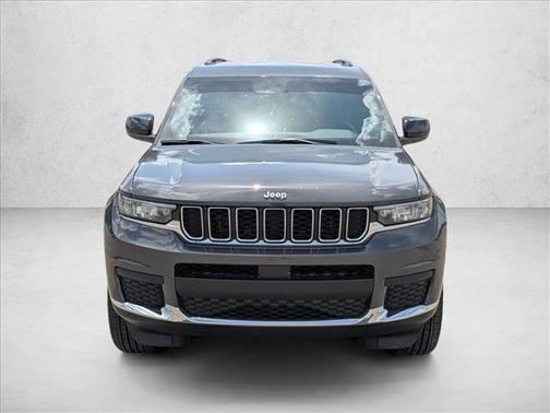 Baltic Gray Metallic Clearcoat 2025 Jeep Grand Cherokee L Laredo