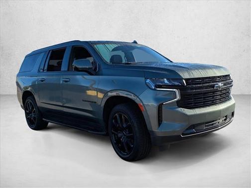 2023 Chevrolet Suburban RST