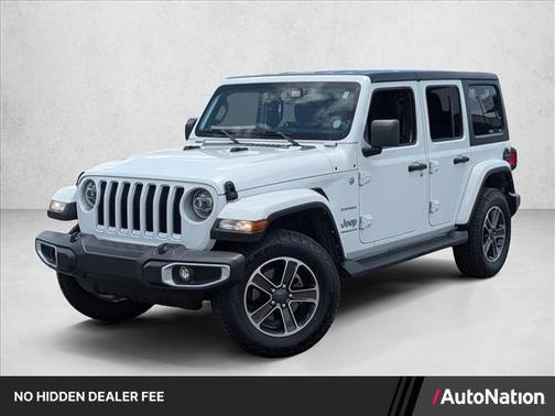 Bright White Clearcoat 2023 Jeep Wrangler 4-Door Sahara 4x4