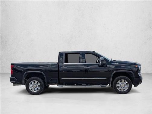 Black 2024 Chevrolet Silverado 2500 High Country