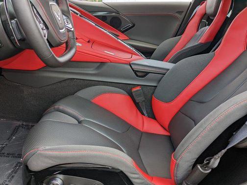 2025 Chevrolet Corvette Stingray w/3LT