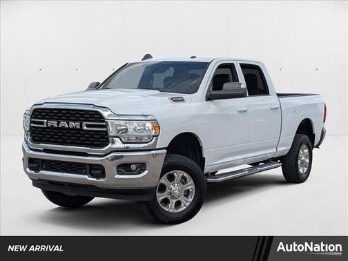 2022 RAM 2500 Big Horn Crew Cab 4x4 6'4' Box