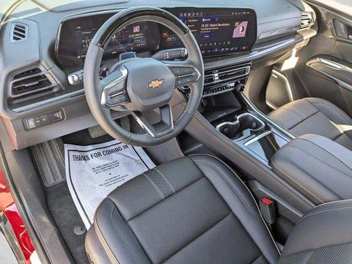 Radiant Red Tintcoat 2026 Chevrolet Traverse High Country