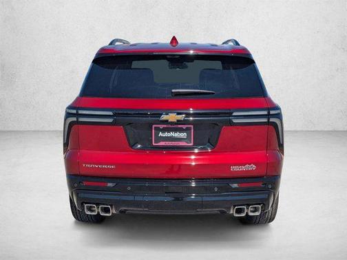 Radiant Red Tintcoat 2026 Chevrolet Traverse High Country