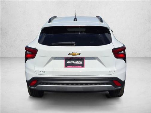 Summit White 2026 Chevrolet Trax LT