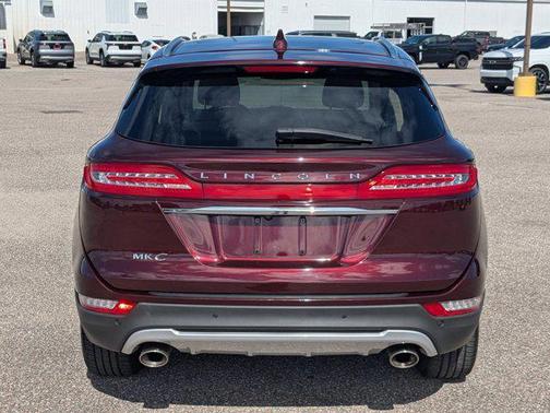 Burgundy Velvet Metallic Tinted Clearcoat 2019 Lincoln MKC Reserve