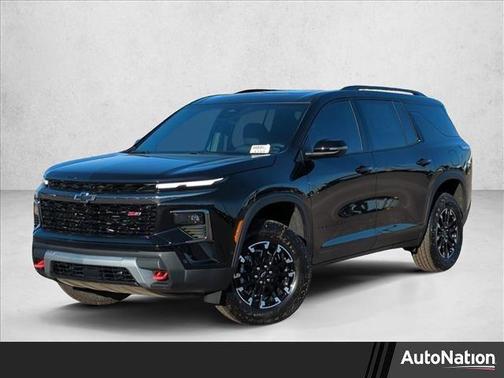 Mosaic Black Metallic 2026 Chevrolet Traverse AWD Z71