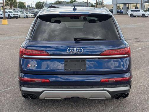 Navarra Blue Metallic 2021 Audi SQ7 4.0T Premium Plus