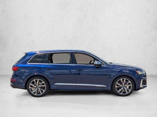 Navarra Blue Metallic 2021 Audi SQ7 4.0T Premium Plus