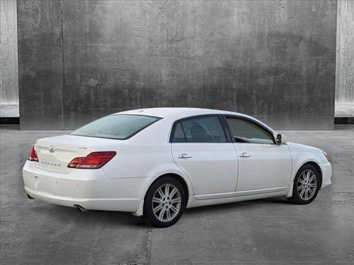 2010 Toyota Avalon Limited