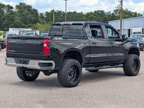 Black 2020 Chevrolet Silverado 1500 LT