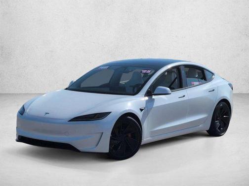 Pearl White Multi-Coat 2025 Tesla Model 3 Performance
