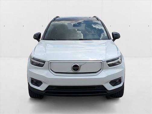 2021 Volvo XC40 Recharge Pure Electric P8