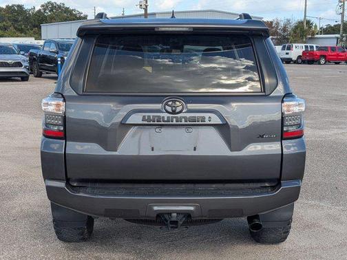 2022 Toyota 4Runner SR5