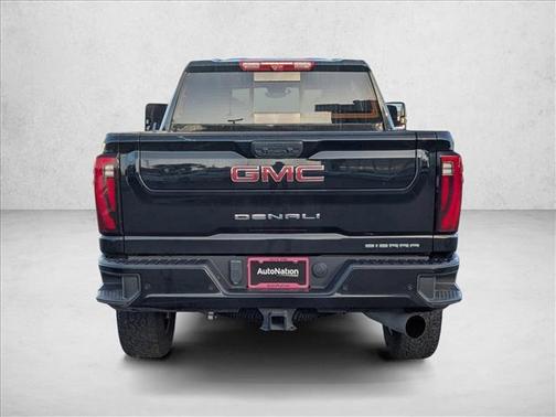2024 GMC Sierra 2500 Denali