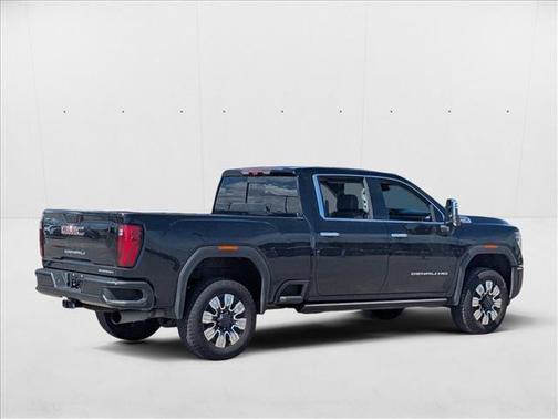 2024 GMC Sierra 2500 Denali