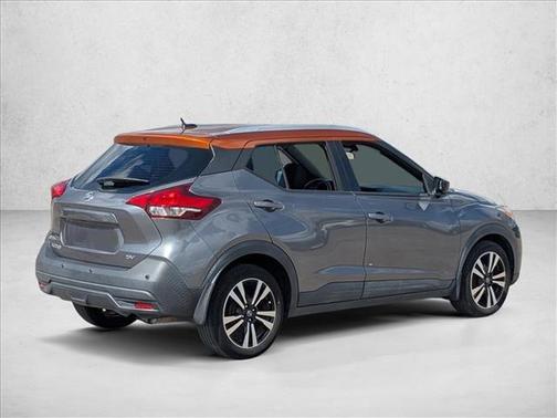 2020 Nissan Kicks SV